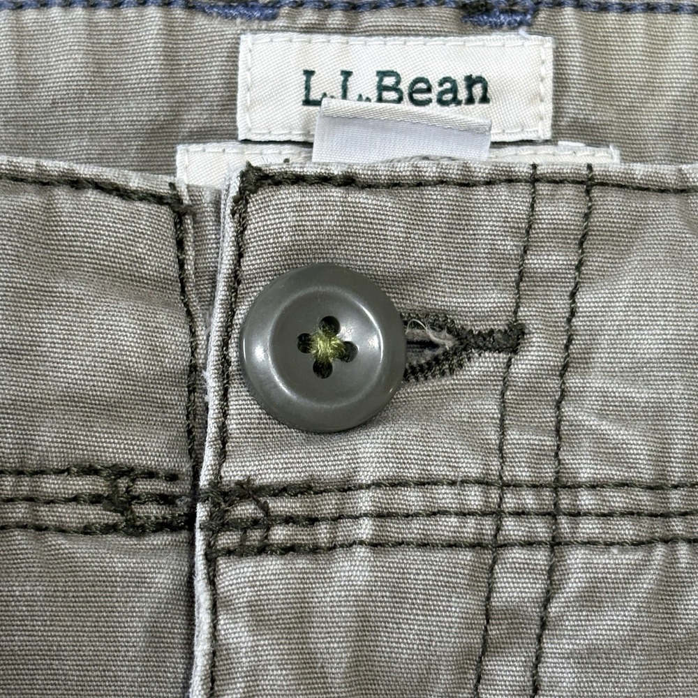L.L. Bean Favorite Fit Cargo Pants Women's 16 Dusty Olive Canvas Utility - Picture 4 of 15